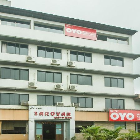 Oyo Hotel Sarovar Grand Kalamboli Bagian luar foto
