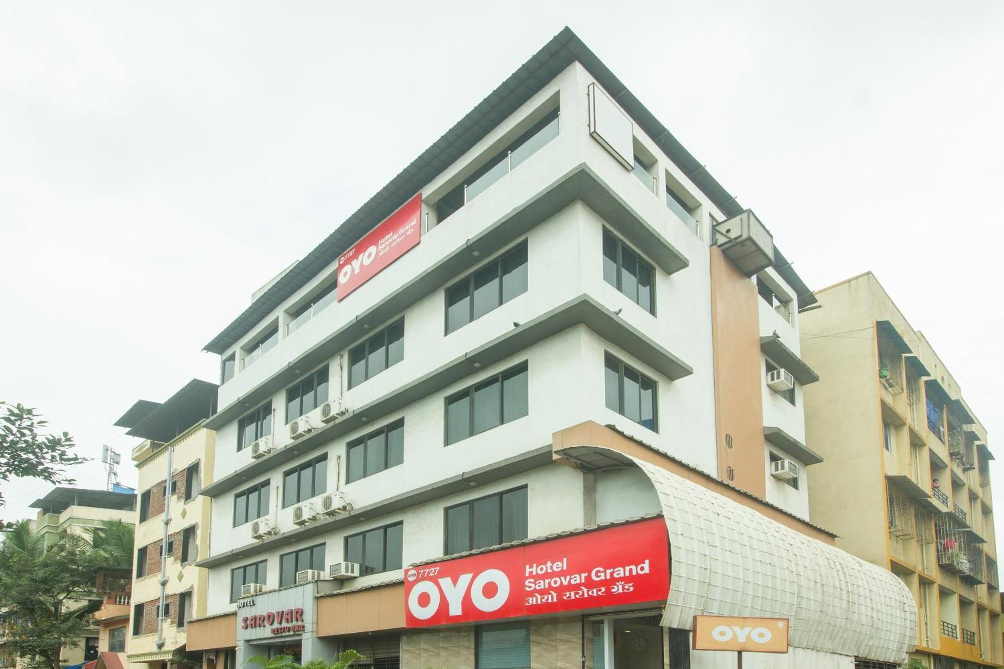 Oyo Hotel Sarovar Grand Kalamboli Bagian luar foto